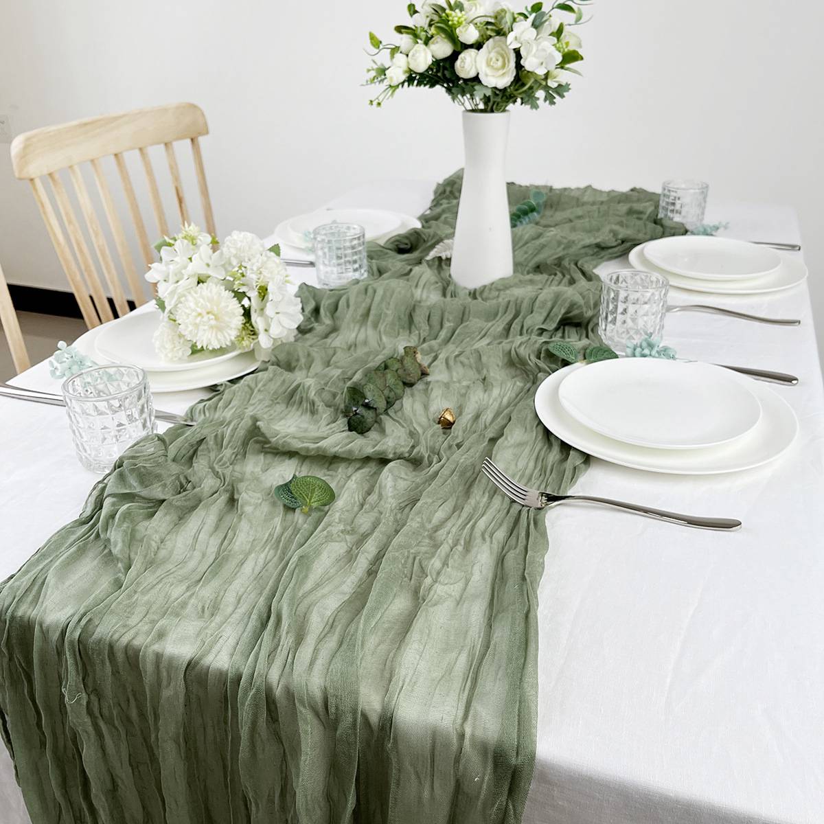 Desk Setup Retro - Semi-Sheer Gaze Mesa Runner Sábio Cheesecloth,