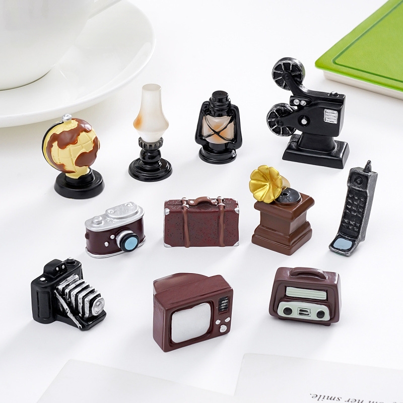 Desk Setup Retro - Conjunto de 9 Miniaturas de Câmeras