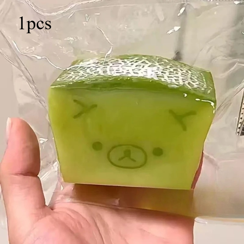Urso Rilakkuma verde-claro de  - Desk Setup Lighting avaliação e preço