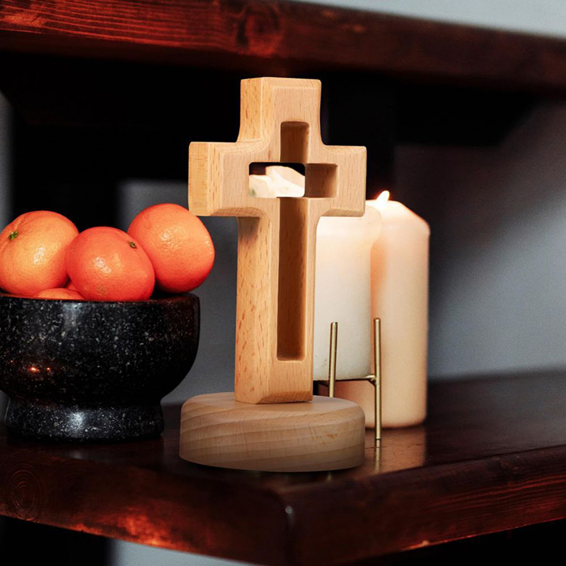 Crucifixo de Madeira para Mesa - Desk Setup Wood avaliação e preço